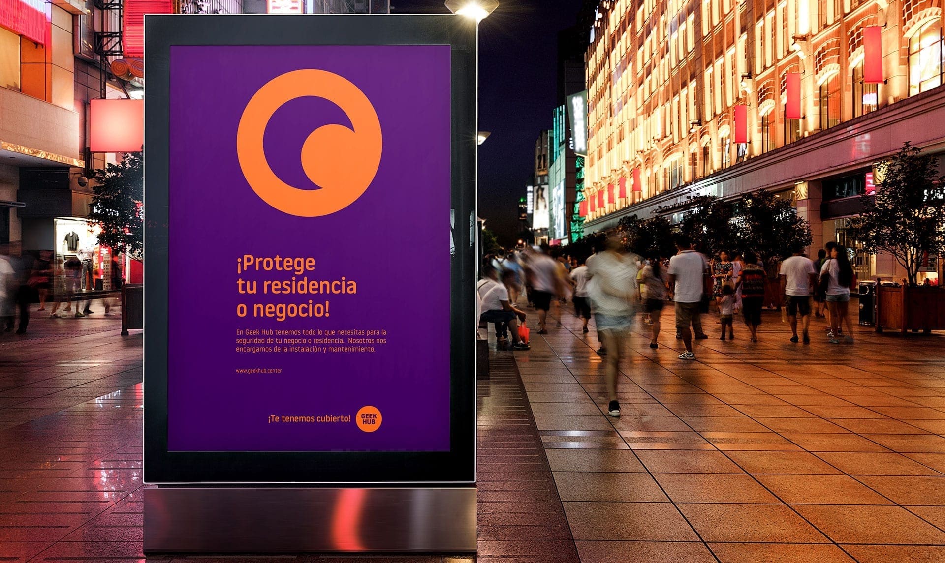 geek-hub-phone-street-sign-night-1920×1145